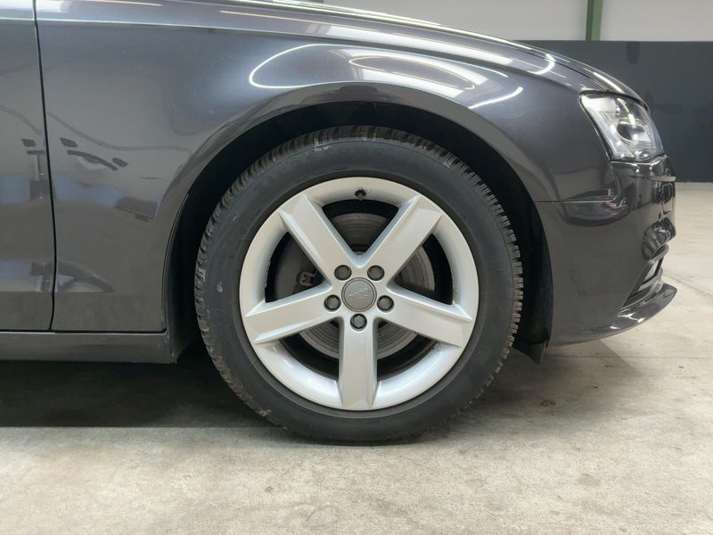 Audi A4 3.0 V6 TDI Ambition 2012 – снимка 11