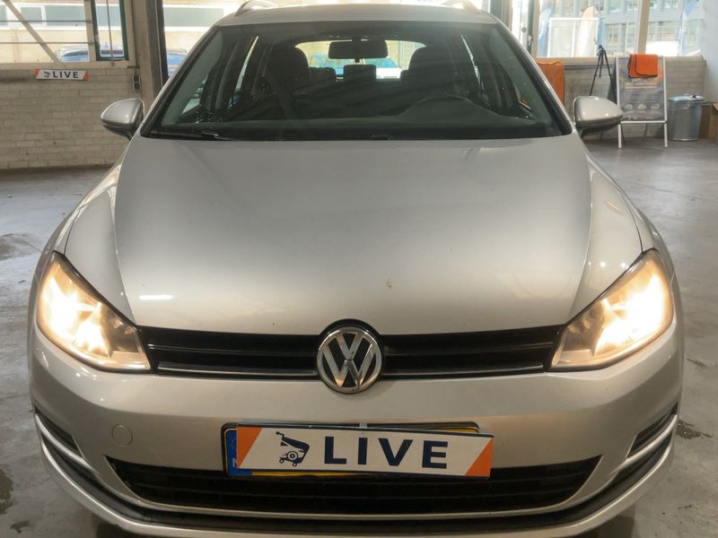 Volkswagen Golf VII 1.2 TSI Trendline BlueMotion Tech 2013 – снимка 14