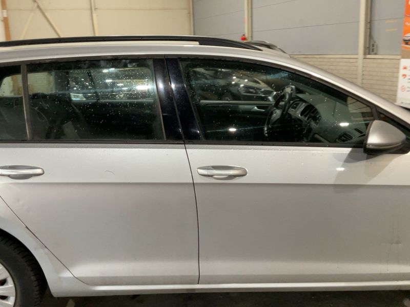 Volkswagen Golf VII 1.2 TSI Trendline BlueMotion Tech 2013 – снимка 10