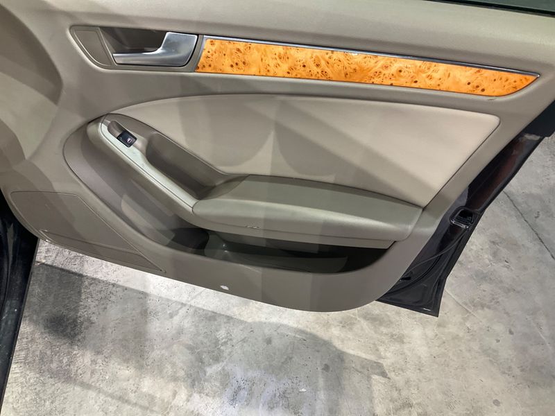 Audi A4 2.0 TFSI quattro Ambiente 2009 – снимка 29