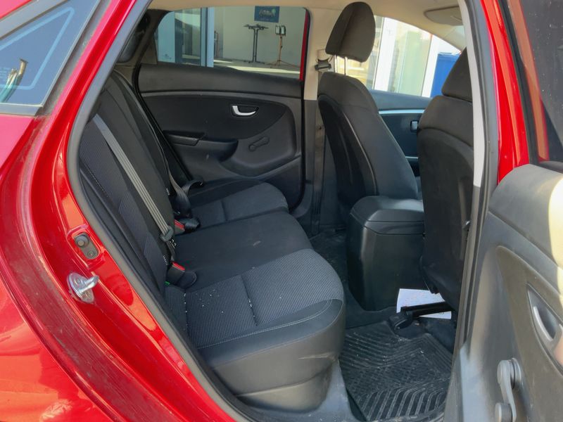 Hyundai i30 1.4 Classic 2013 – снимка 19
