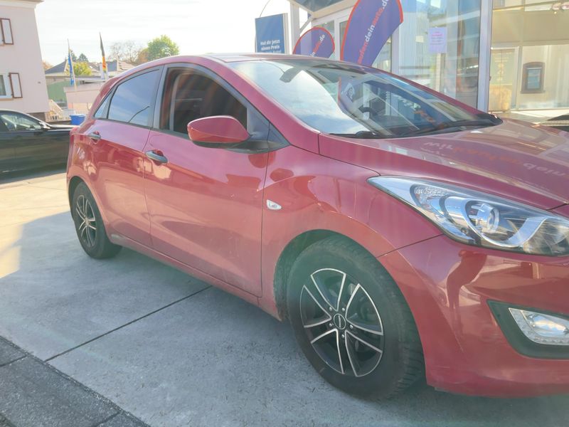 Hyundai i30 1.4 Classic 2013 – снимка 12