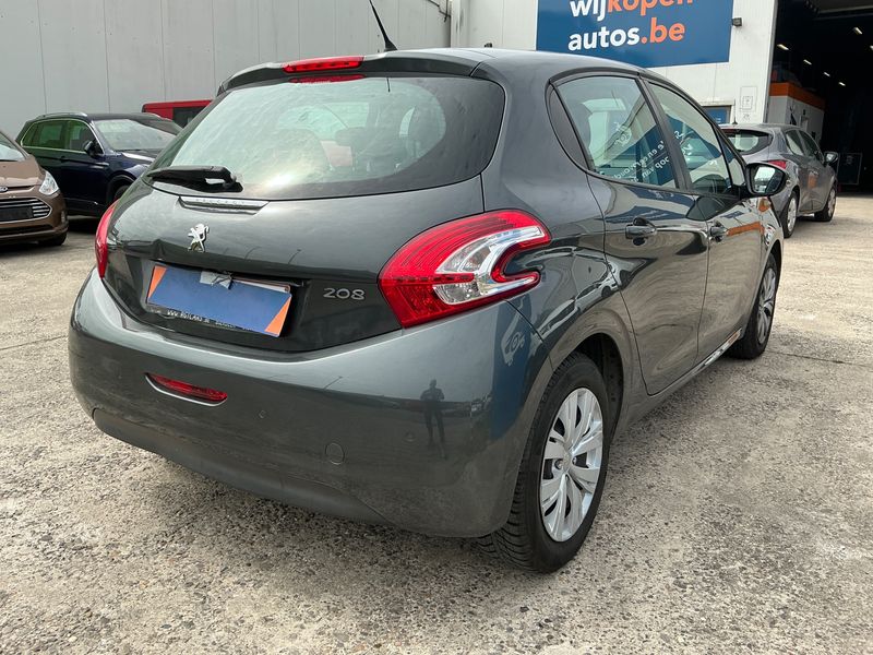 Peugeot 208 1.0 VTi Active 2015 – снимка 2