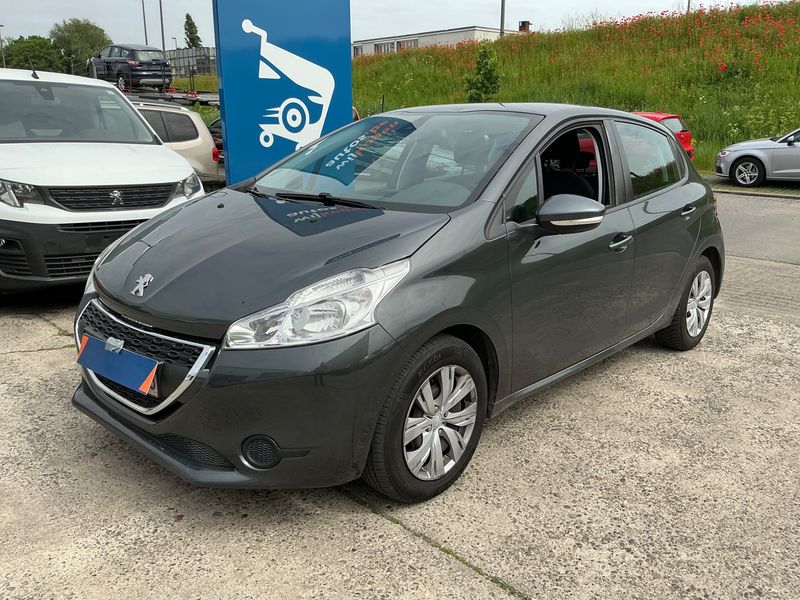 Peugeot 208 1.0 VTi Active 2015 – снимка 1