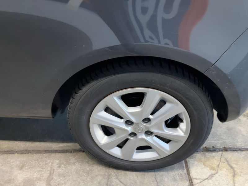 Opel Corsa 1.4 Edition ecoFlex 2015 – снимка 5