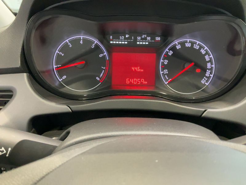 Opel Corsa 1.4 Edition ecoFlex 2015 – снимка 18