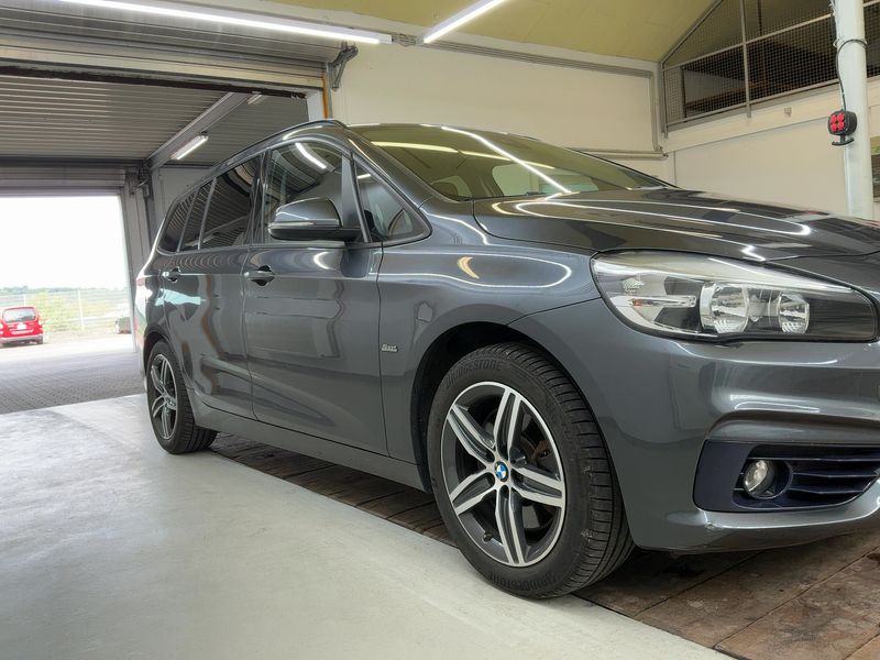 BMW 2er 220d Gran Tourer Sport Line 2015 – снимка 12