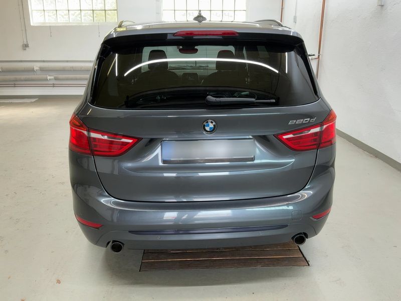 BMW 2er 220d Gran Tourer Sport Line 2015 – снимка 7