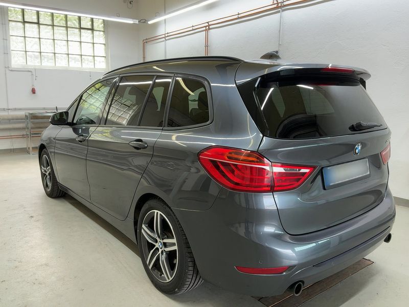 BMW 2er 220d Gran Tourer Sport Line 2015 – снимка 6