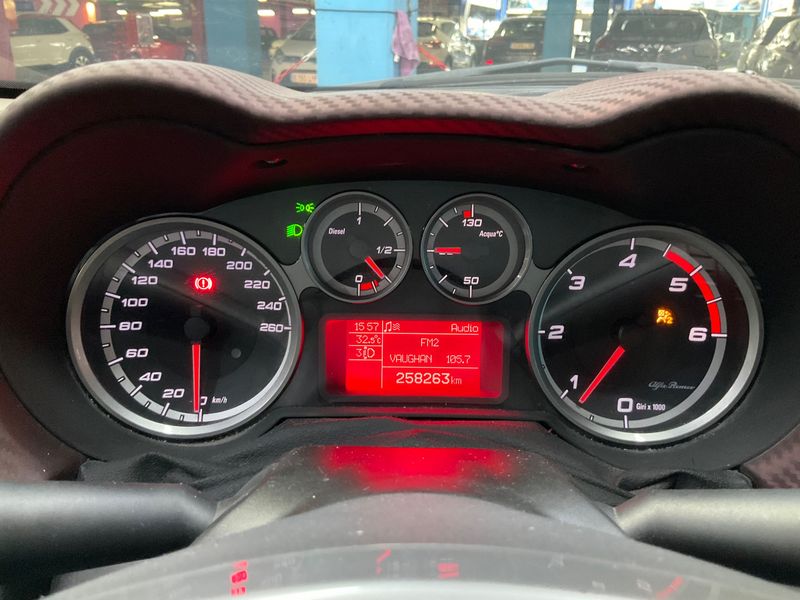 Alfa Romeo MiTo 1.3 JTD Distinctive 2009 – снимка 4
