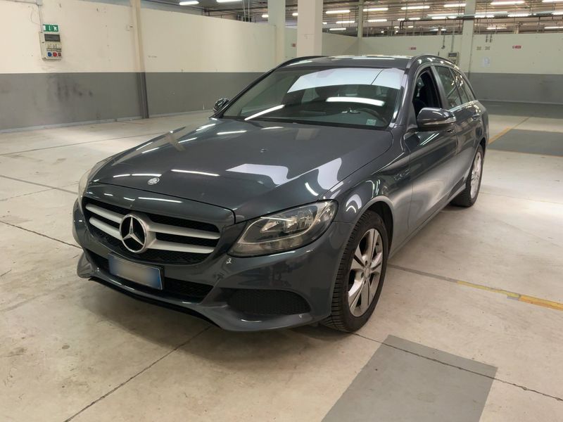 Mercedes-Benz C-Klasse C 180 d T BlueTEC Executive 2015 – снимка 1