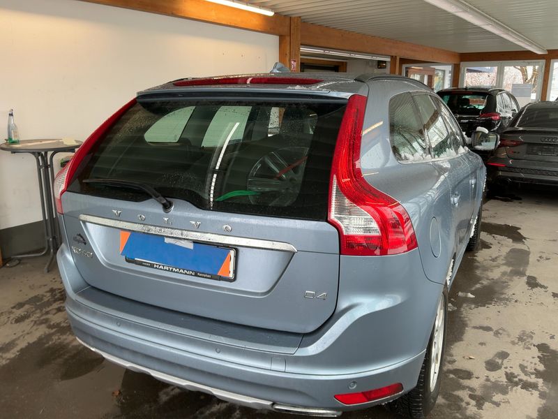 Volvo XC60 2.0 D4 Momentum 2WD 2016 – снимка 8