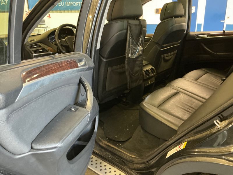 BMW X5 xDrive 30d Luxe 2009 – снимка 41