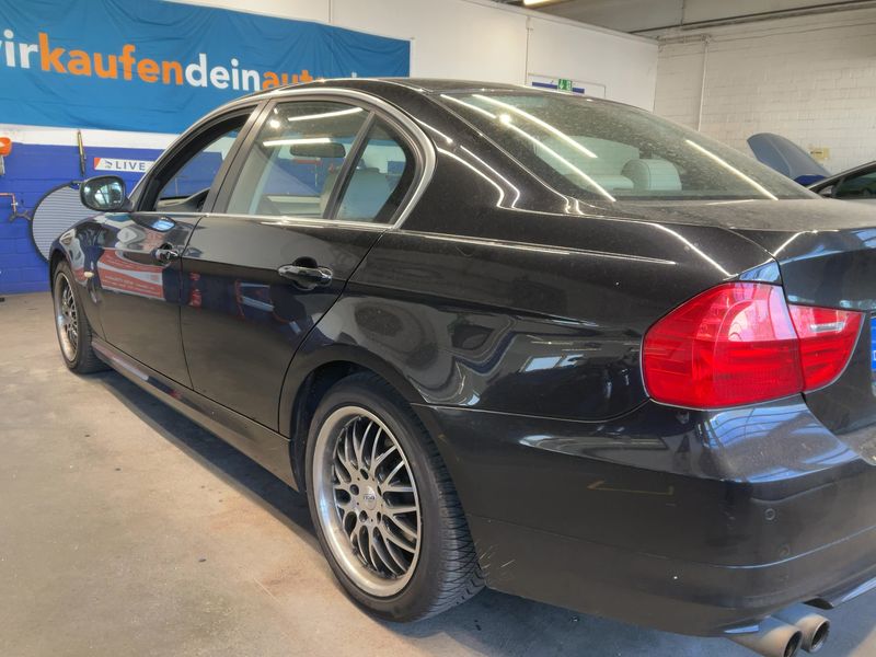BMW 3er 325i 2011 – снимка 6