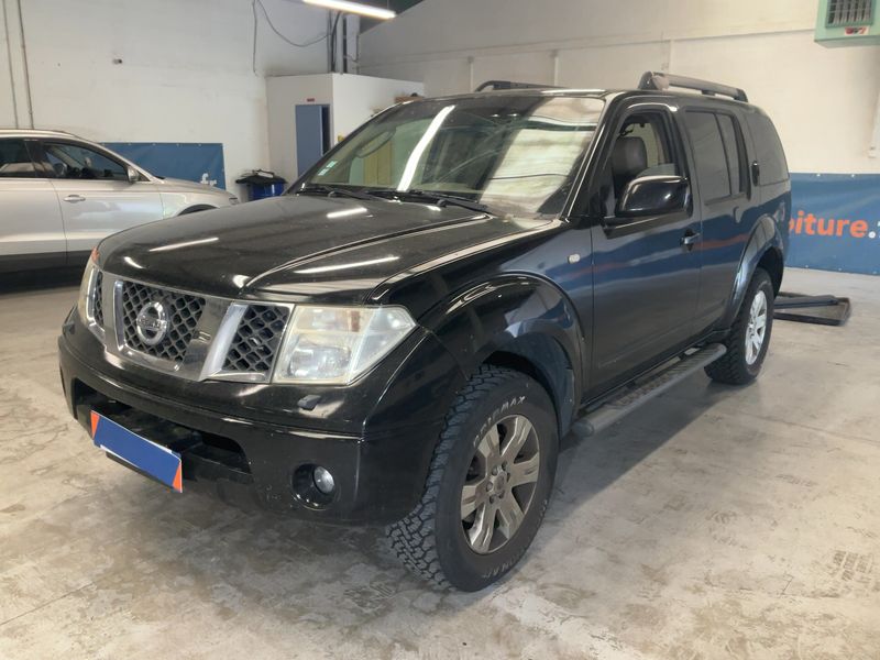 Nissan Pathfinder 2.5 dCi Comfort 2006 – снимка 1
