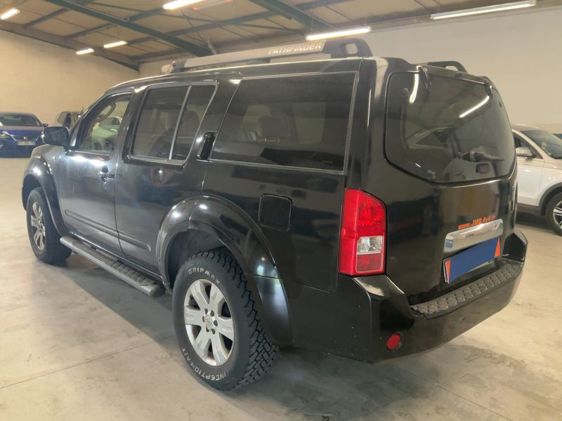 Nissan Pathfinder 2.5 dCi Comfort 2006 – снимка 6