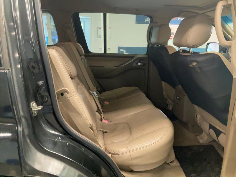 Nissan Pathfinder 2.5 dCi Comfort 2006 – снимка 19