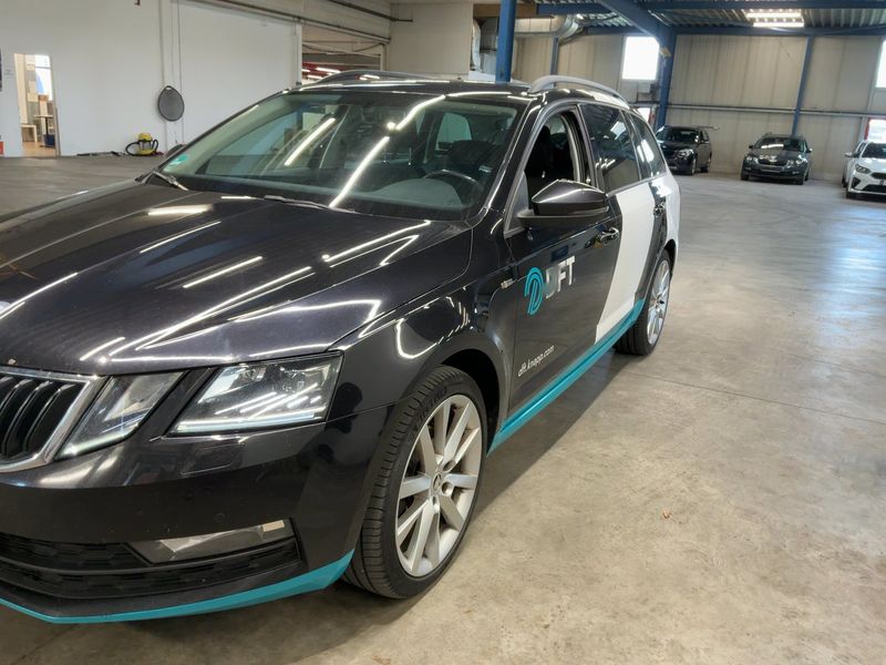 Skoda Octavia 2.0 TDI Soleil 2019 – снимка 2
