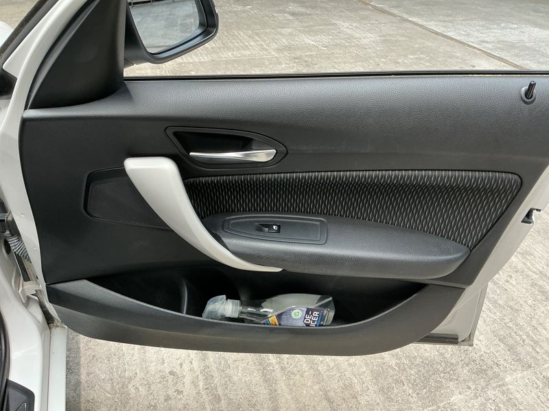 BMW 1er 116d EfficientDynamics Edition 2013 – снимка на щета 35