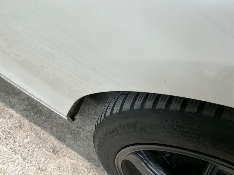 BMW 1er 116d EfficientDynamics Edition 2013 – снимка на щета 27