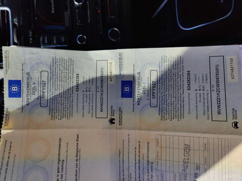 Volkswagen Golf VI 1.6 TDI 2012 – снимка 15