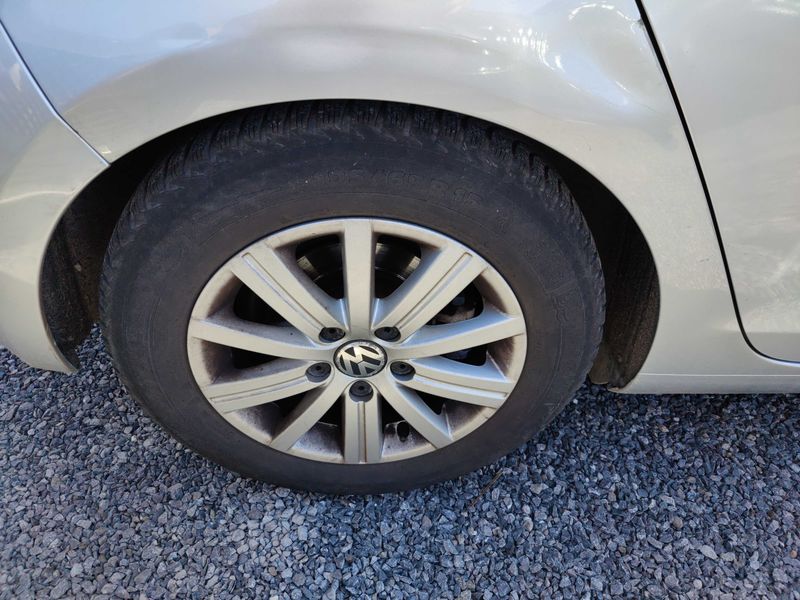 Volkswagen Golf VI 1.6 TDI 2012 – снимка 32