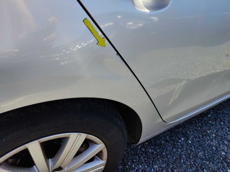Volkswagen Golf VI 1.6 TDI 2012 – снимка 24