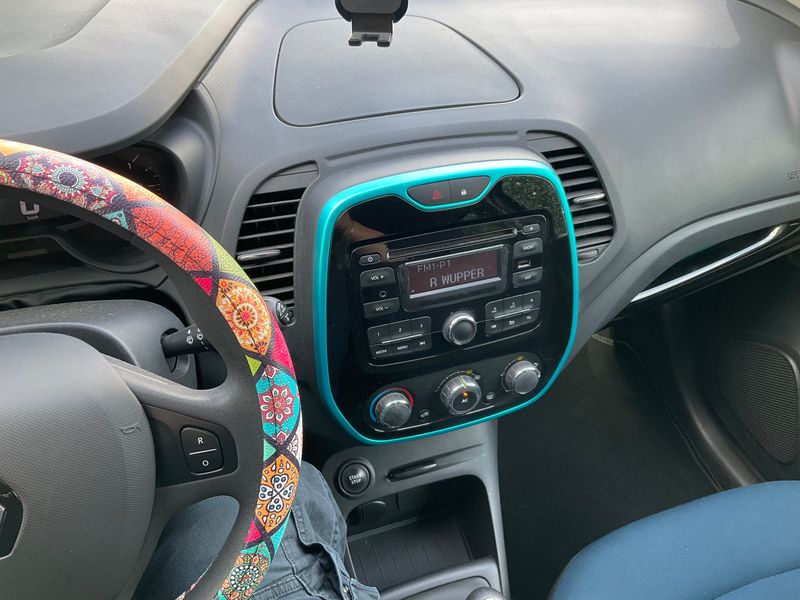 Renault Captur 0.9 Energy Expression 2013 – снимка 17