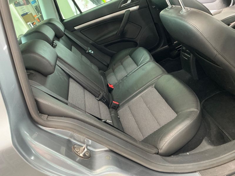 Skoda Octavia 1.4 TSI Elegance 2013 – снимка 19