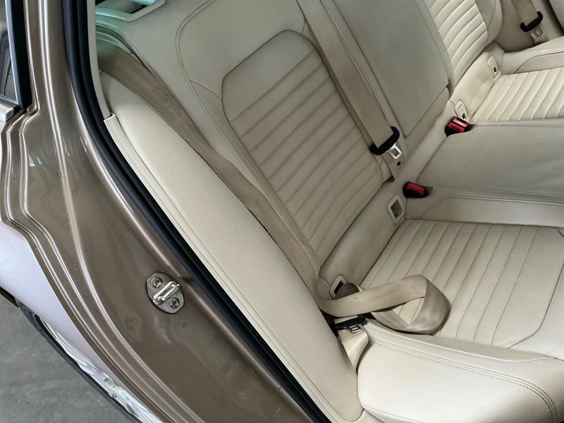 Volkswagen Passat 1.4 TSI ACT Highline BlueMotion Tech 2015 – снимка 26