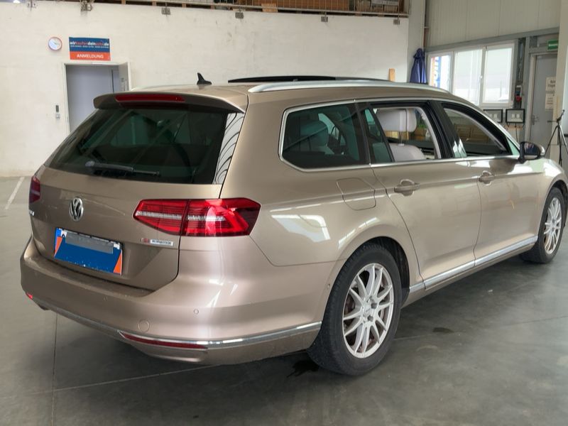 Volkswagen Passat 1.4 TSI ACT Highline BlueMotion Tech 2015 – снимка 8