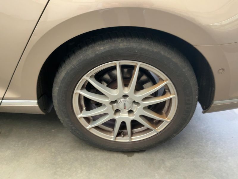 Volkswagen Passat 1.4 TSI ACT Highline BlueMotion Tech 2015 – снимка 5