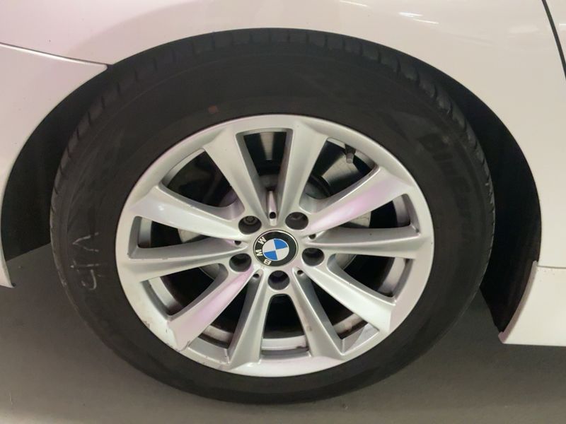 BMW 5er 520d 2015 – снимка 17
