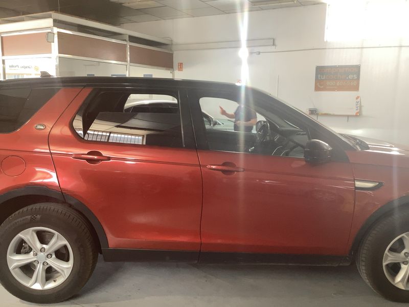 Land Rover Discovery Sport 2.0 Td4 HSE 2016 – снимка 10