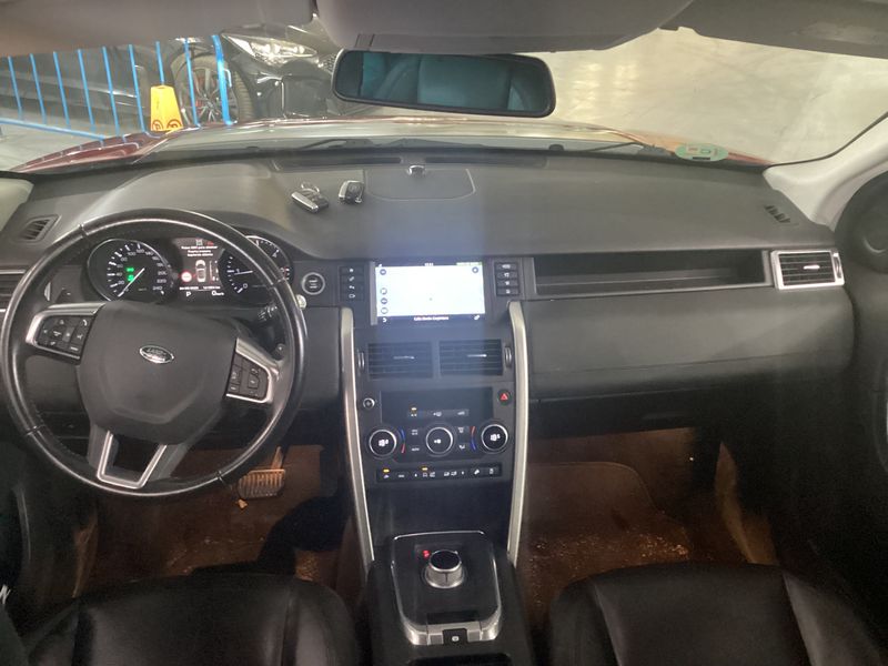 Land Rover Discovery Sport 2.0 Td4 HSE 2016 – снимка 17