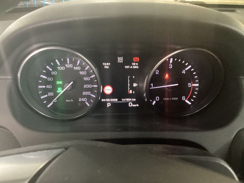 Land Rover Discovery Sport 2.0 Td4 HSE 2016 – снимка 18