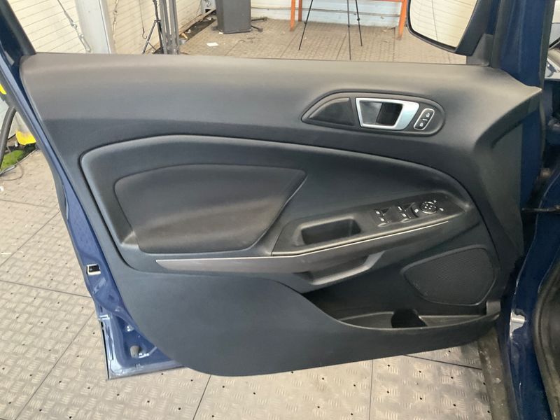Ford EcoSport 1.0 EcoBoost Trend 2018 – снимка 25