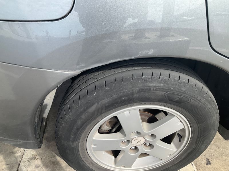 Mitsubishi Outlander 2.0 PHEV PHEV Kaiteki 4WD 2014 – снимка 22