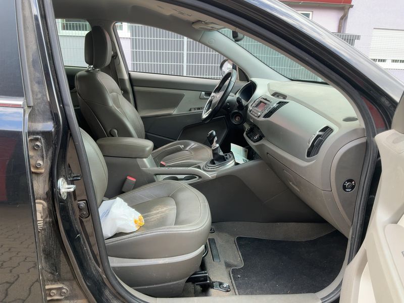 Kia Sportage 1.7 CRDi Vision 2WD 2013 – снимка 17