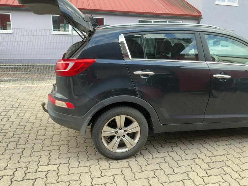 Kia Sportage 1.7 CRDi Vision 2WD 2013 – снимка 8