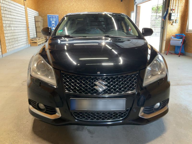 Suzuki Kizashi 2.4 Sport 4x4 2012 – снимка 14