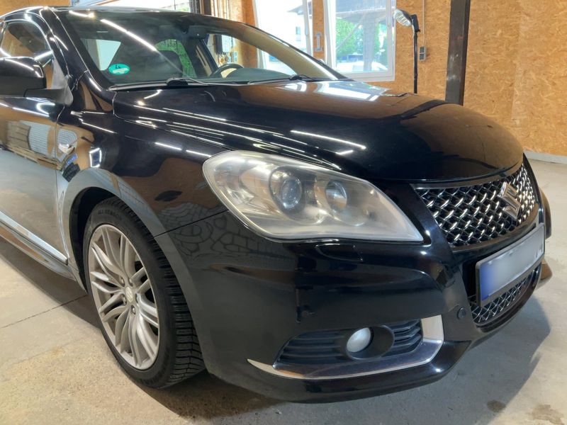 Suzuki Kizashi 2.4 Sport 4x4 2012 – снимка 12