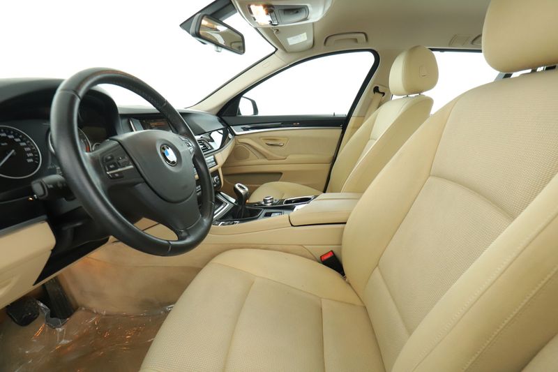 BMW 5er 520d 2015 – снимка 11