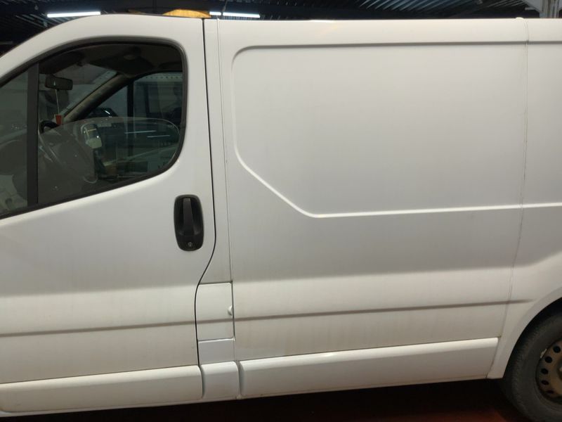 Opel Vivaro 2.0 CDTI Kasten L1H1 2,7t 2014 – снимка 4