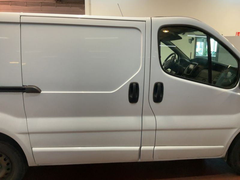 Opel Vivaro 2.0 CDTI Kasten L1H1 2,7t 2014 – снимка 10