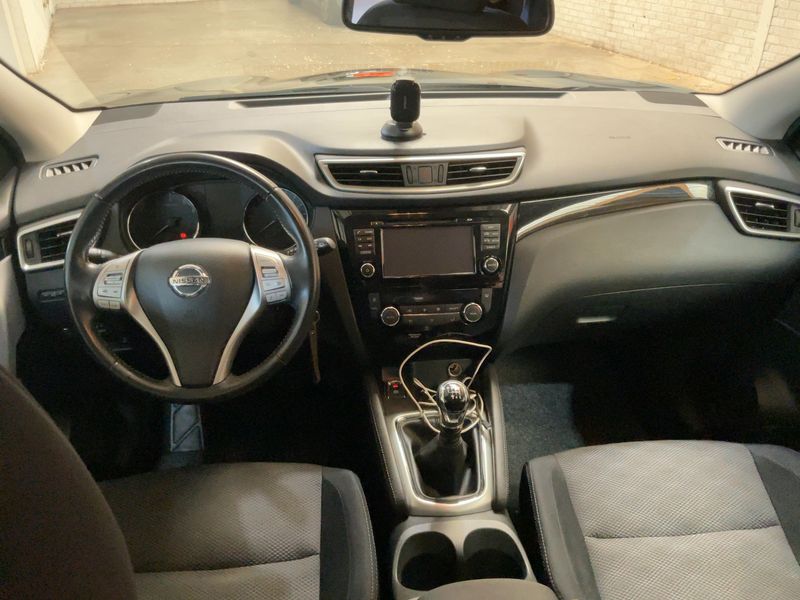 Nissan Qashqai 1.2 Acenta 2016 – снимка 17