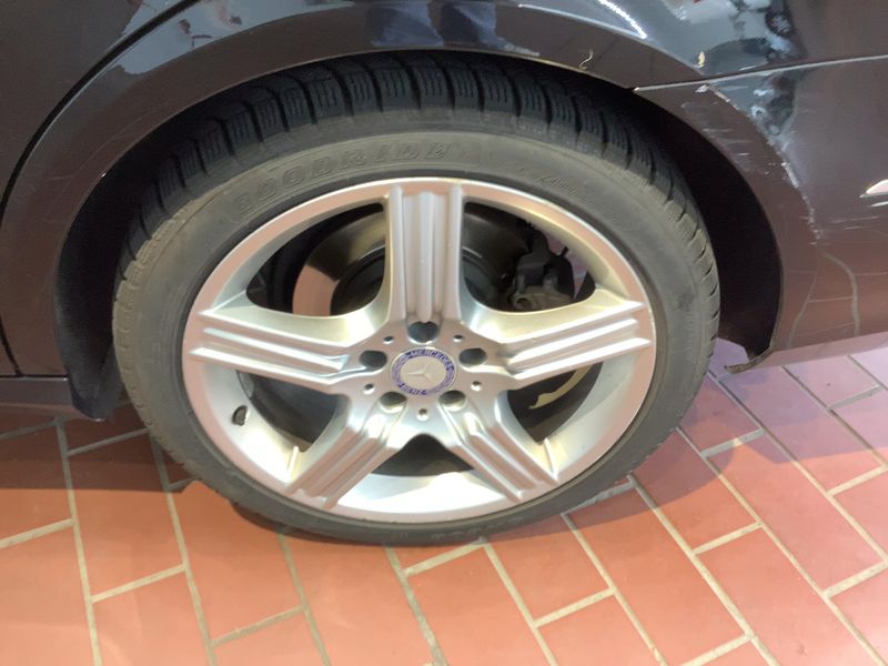 Mercedes-Benz E-Klasse E 350 CDI T Avantgarde 2011 – снимка 5