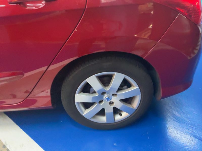 Peugeot 308 1.6 HDi Sportium 2011 – снимка 5