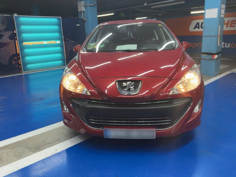 Peugeot 308 1.6 HDi Sportium 2011 – снимка 14