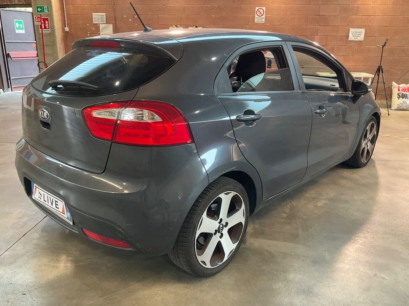 Kia Rio 1.4 CRDi Cool 2014 – снимка 2